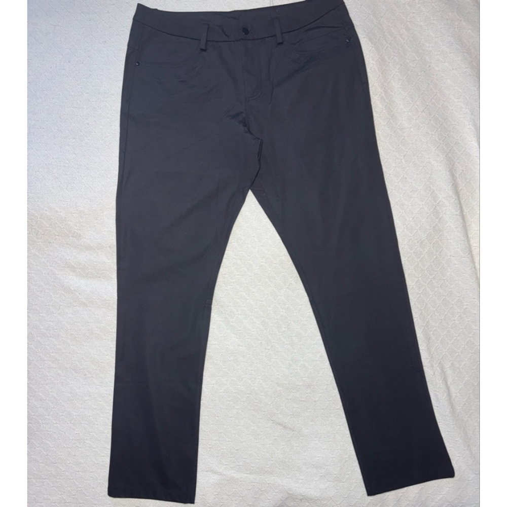NWT CCM Black Hockey Chino Travel Pants Size 36/34